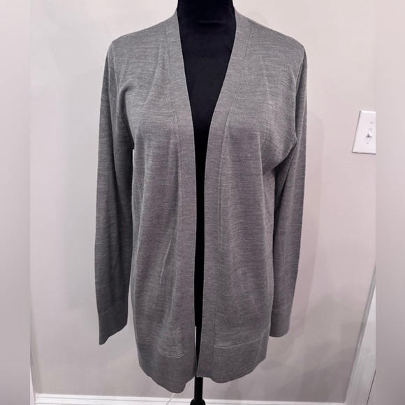 LOFT Sweaters - LOFT Heather Gray Open Cardigan